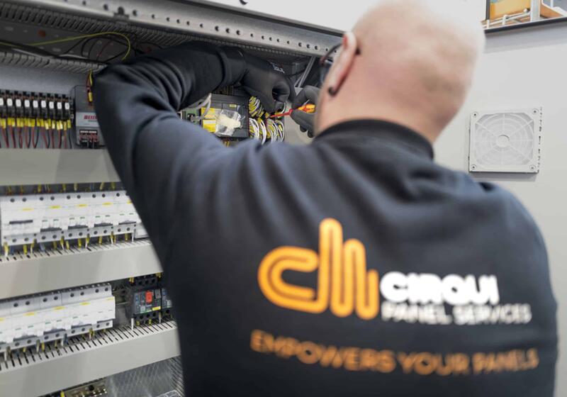 Cirqui: Veilig onderhoud en automatische rapportering